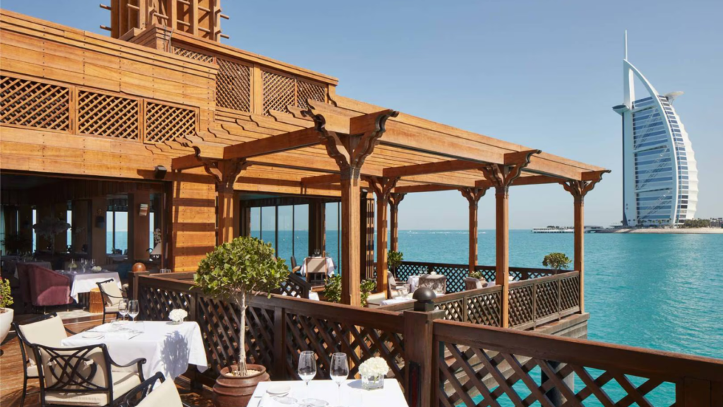 Dubai-destino-de-viagens-agencia-de-assessoria-e-consultoria-em-viagens.-nacionais-e-internacionais.